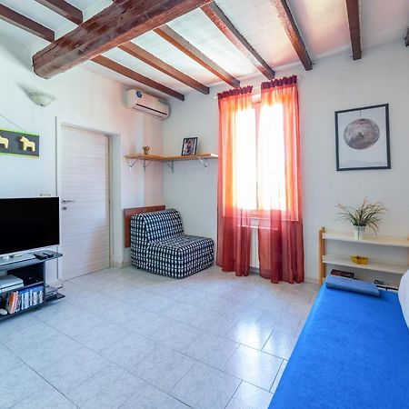 Parma Centro Torri Huge Apartment X6 Exterior foto